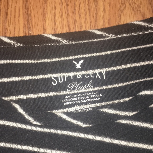 Medium America Eagle Crop Top - Picture 3 of 3